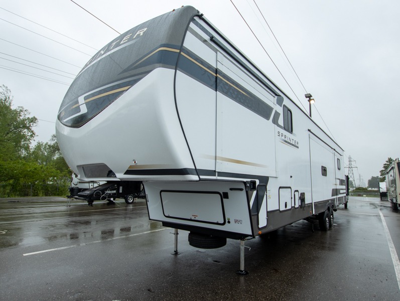 2025 Keystone Sprinter 3900DBL, $ 88,015