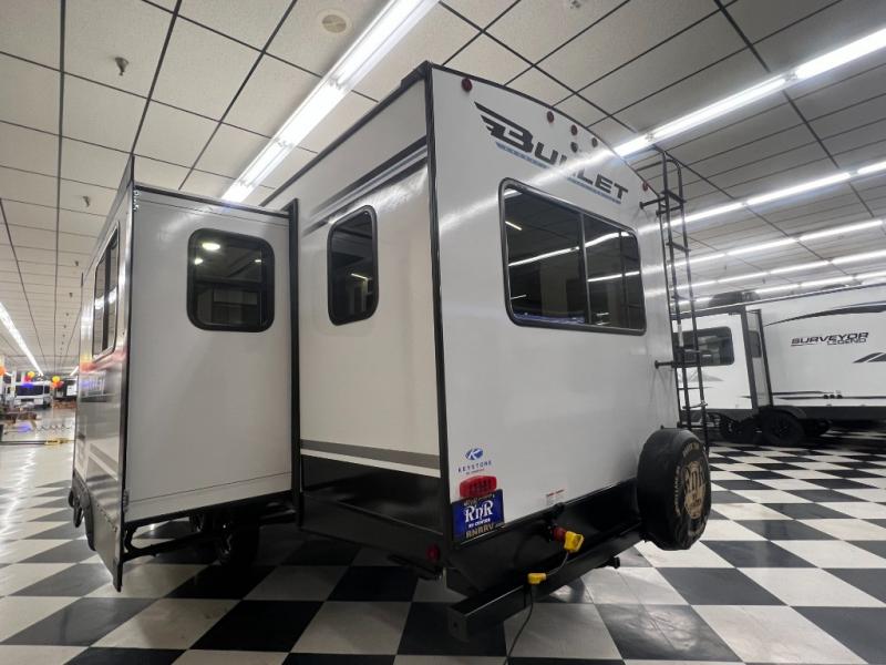 2025 Keystone Bullet Crossfire (Double-Axle - West, $ 36,990