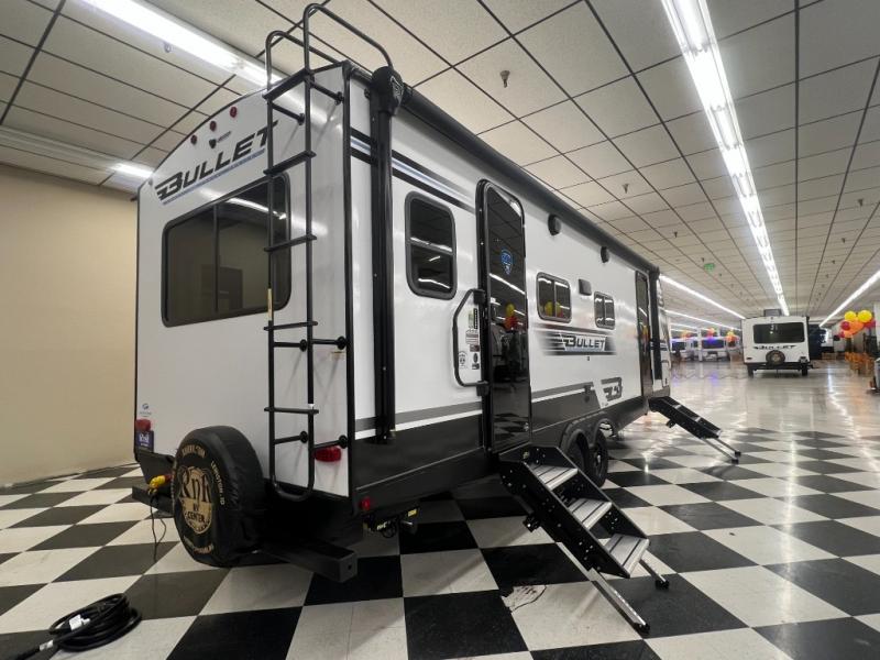 2025 Keystone Bullet Crossfire (Double-Axle - West, $ 36,990