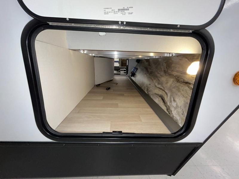 2025 Keystone Bullet Crossfire (Double-Axle - West, $ 36,990