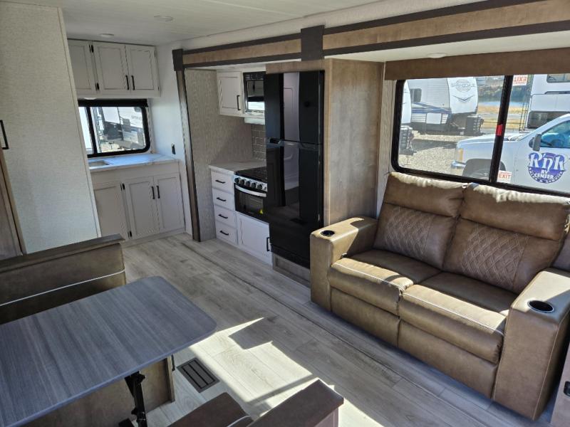 2025 Keystone Springdale 220MLWE, $ 29,990