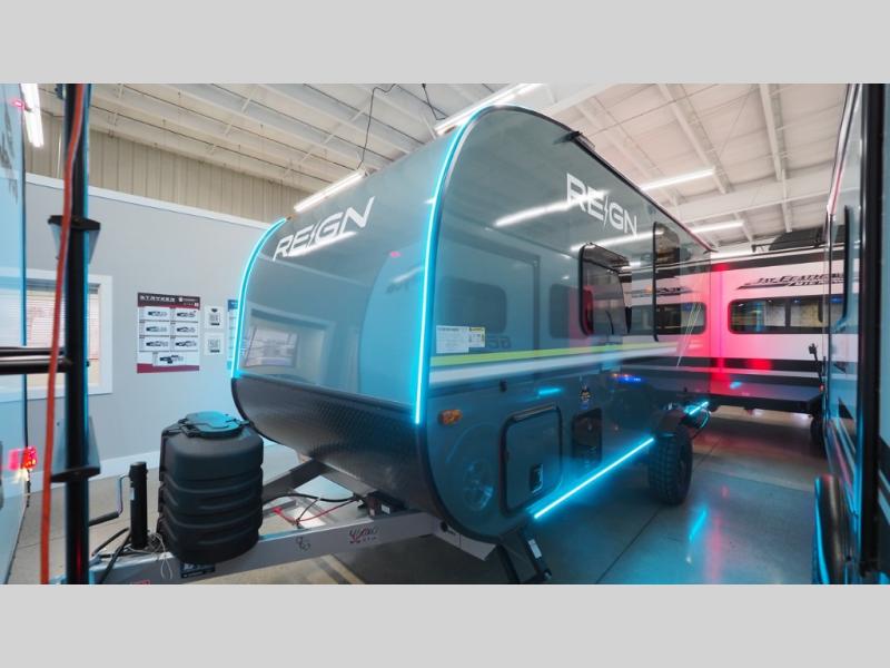 2025 Keystone Reign 15RB, $ 23,990