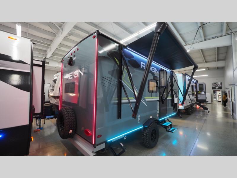 2025 Keystone Reign 15RB, $ 23,990