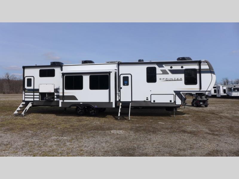2025 Keystone Sprinter 3900DBL, $ 87,302