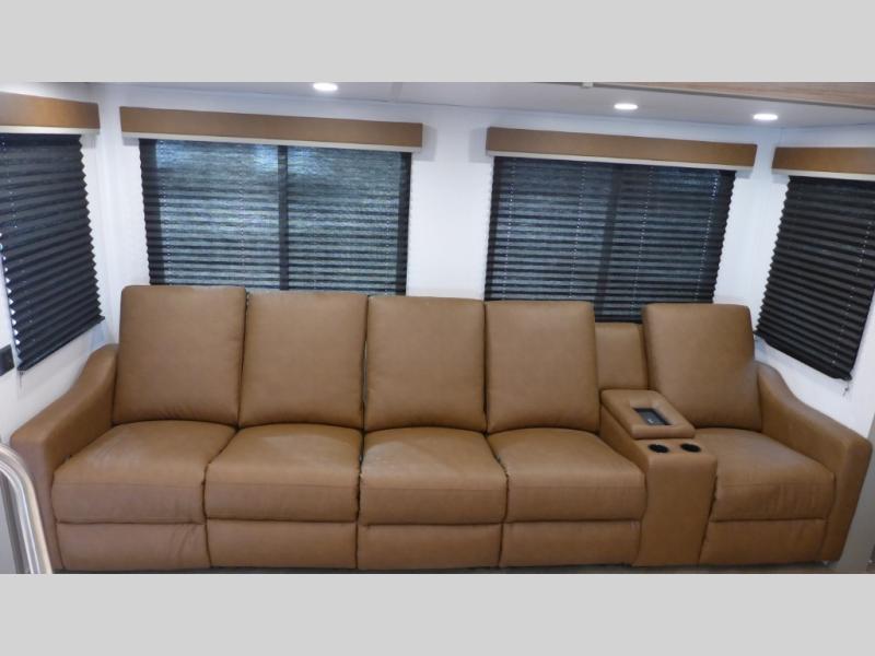 2025 Keystone Sprinter 3900DBL, $ 87,302