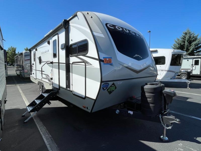 2025 Keystone Cougar Half-Ton (Travel Trailer) 25F, $ 53,990