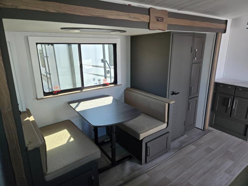 2025 Keystone Bullet Crossfire (Double-Axle - West, $ 43,990