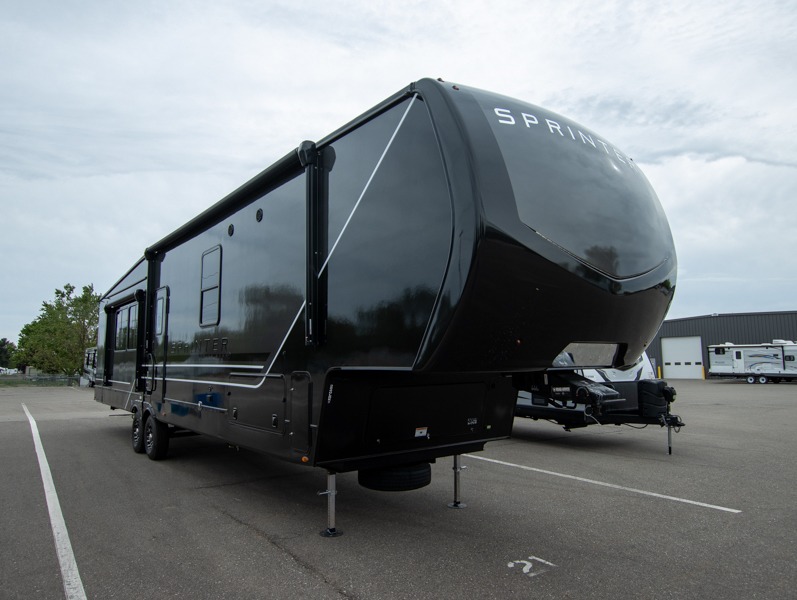 2025 Keystone Sprinter (Fifth Wheel) 3840LRK, $ 97,060