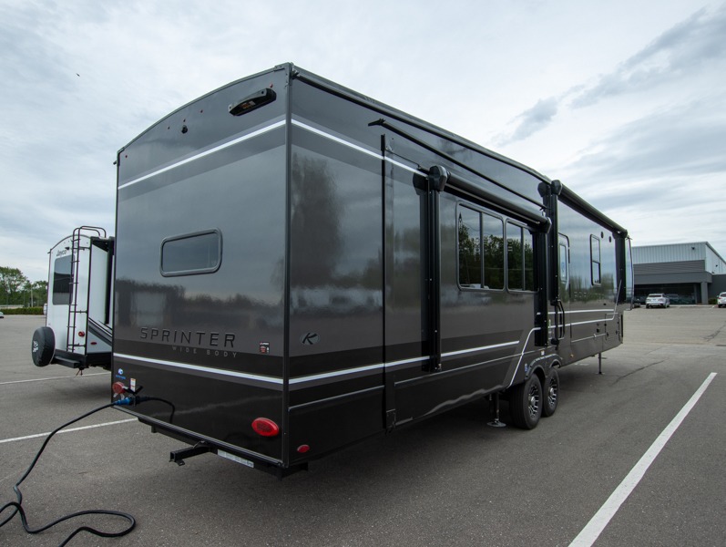 2025 Keystone Sprinter (Fifth Wheel) 3840LRK, $ 97,060