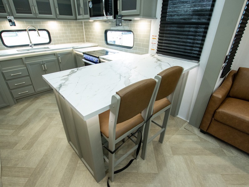 2025 Keystone Sprinter (Fifth Wheel) 3840LRK, $ 97,060