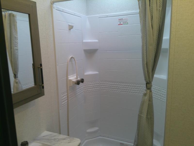 2025 Keystone Raptor Carbon Aluminum 30WFO, $ 44,395