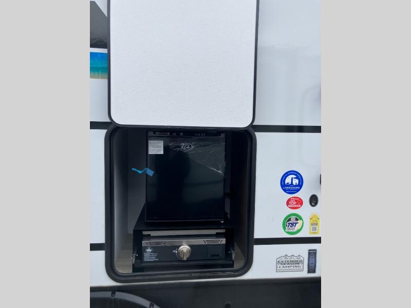 2025 Keystone Passport 2710KB, $ 44,990