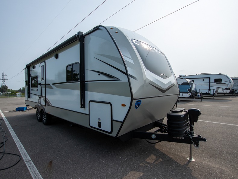 2025 Keystone Cougar Half-Ton (Travel Trailer - Ea, $ 57,682