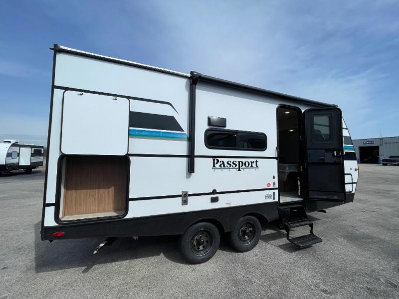 2025 Keystone Passport Classic 184RB, $ 23,990