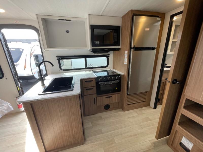 2025 Keystone Passport Classic 184RB, $ 23,990