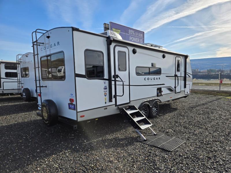2025 Keystone Cougar Half-Ton (Travel Trailer) 25R, $ 49,990