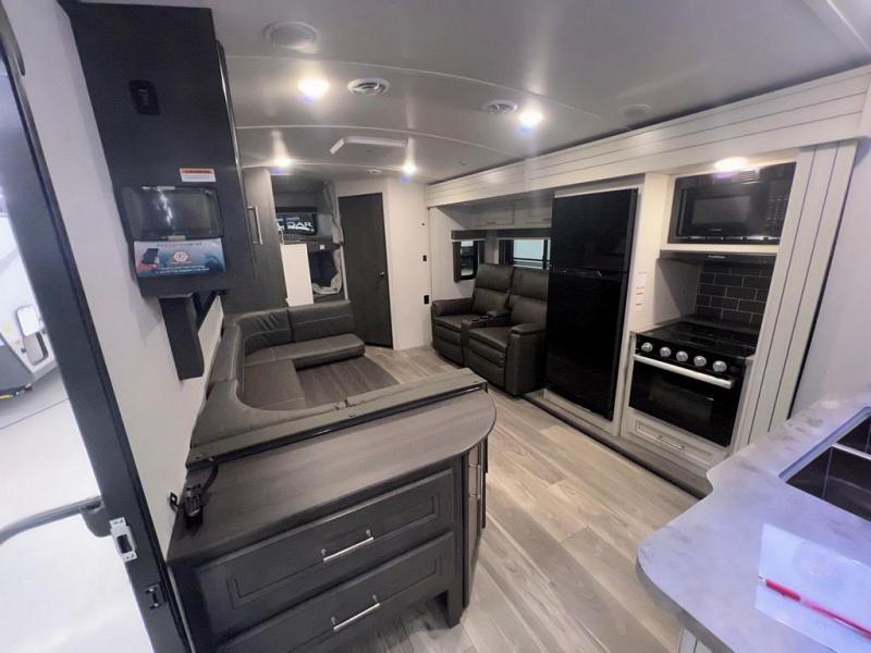 2024 Keystone Cougar Half-Ton (Travel Trailer - Ea, $ 46,990