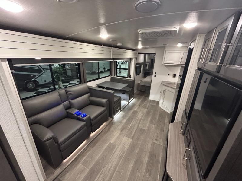 2024 Keystone Cougar Half-Ton (Travel Trailer - We, $ 46,990