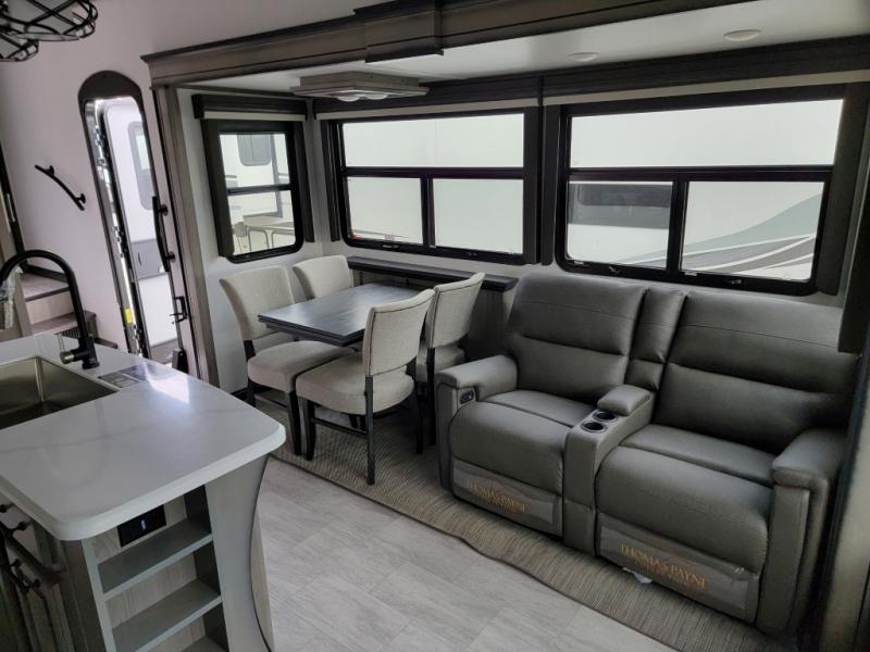 2024 Keystone Montana 3123RL, $ 79,990