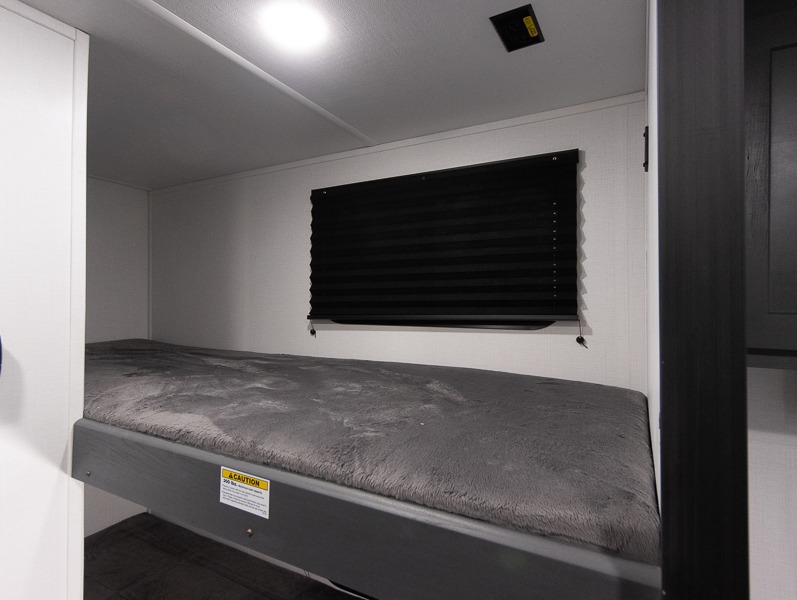 2024 Keystone Bullet Crossfire (Single Axle) 1700B, $ 17,990