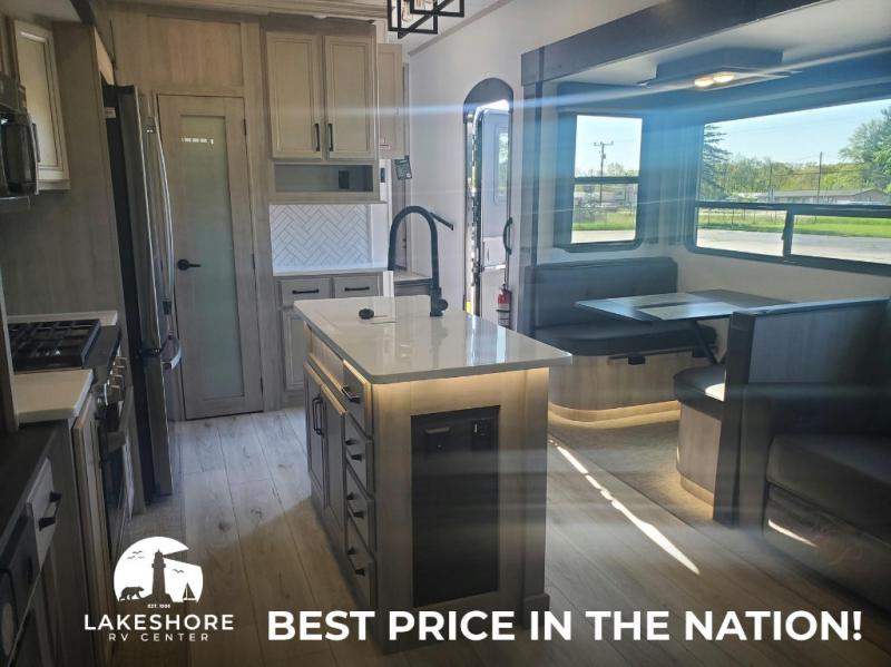 2024 Keystone Montana High Country 389BH, $ 65,990