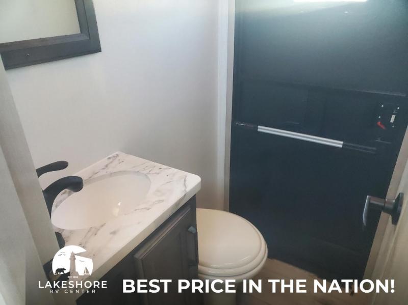 2024 Keystone Montana High Country 389BH, $ 65,990