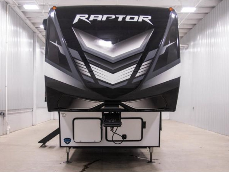 2023 Keystone Raptor 420, $ 154,150