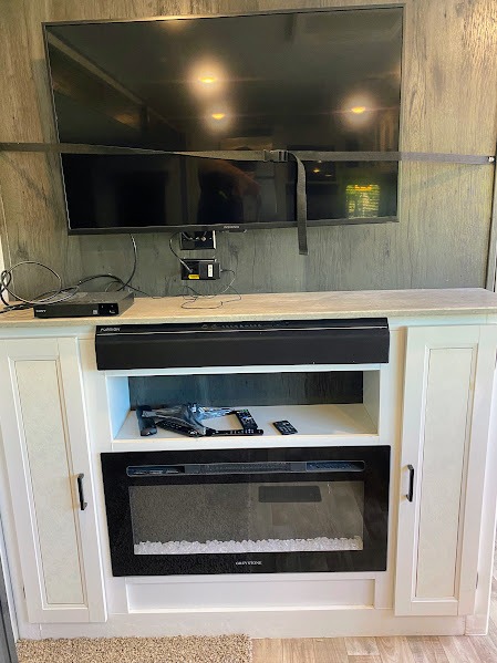 2022 Keystone Hideout (Travel Trailer - East/All) , $ 20,999