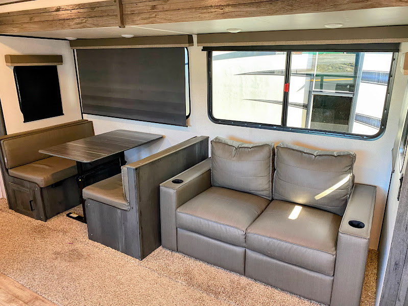 2022 Keystone Hideout (Travel Trailer - East/All) , $ 20,999