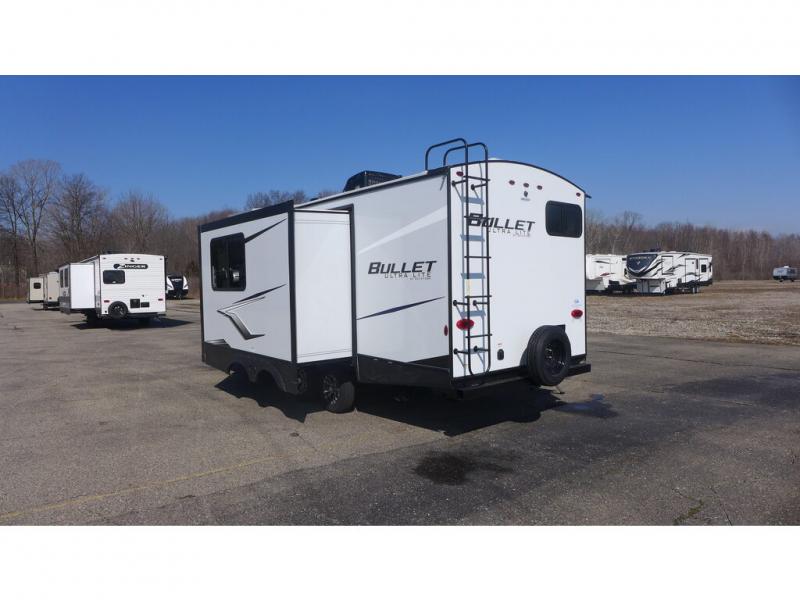 2022 Keystone Bullet (All Regions / East) 221RBS, $ 42,692