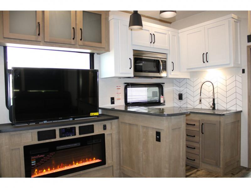 2022 Keystone Raptor 351, $ 79,990