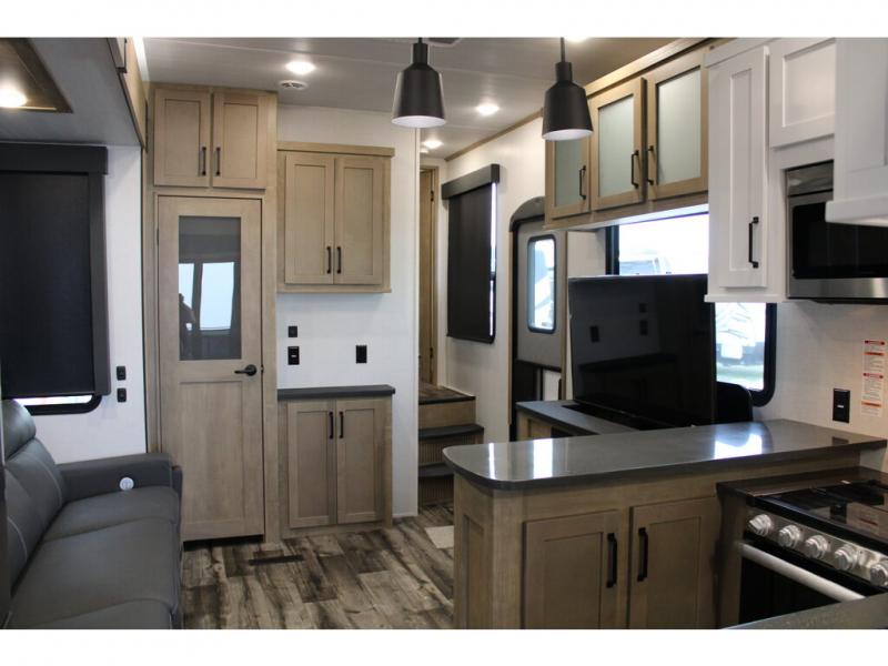2022 Keystone Raptor 351, $ 79,990