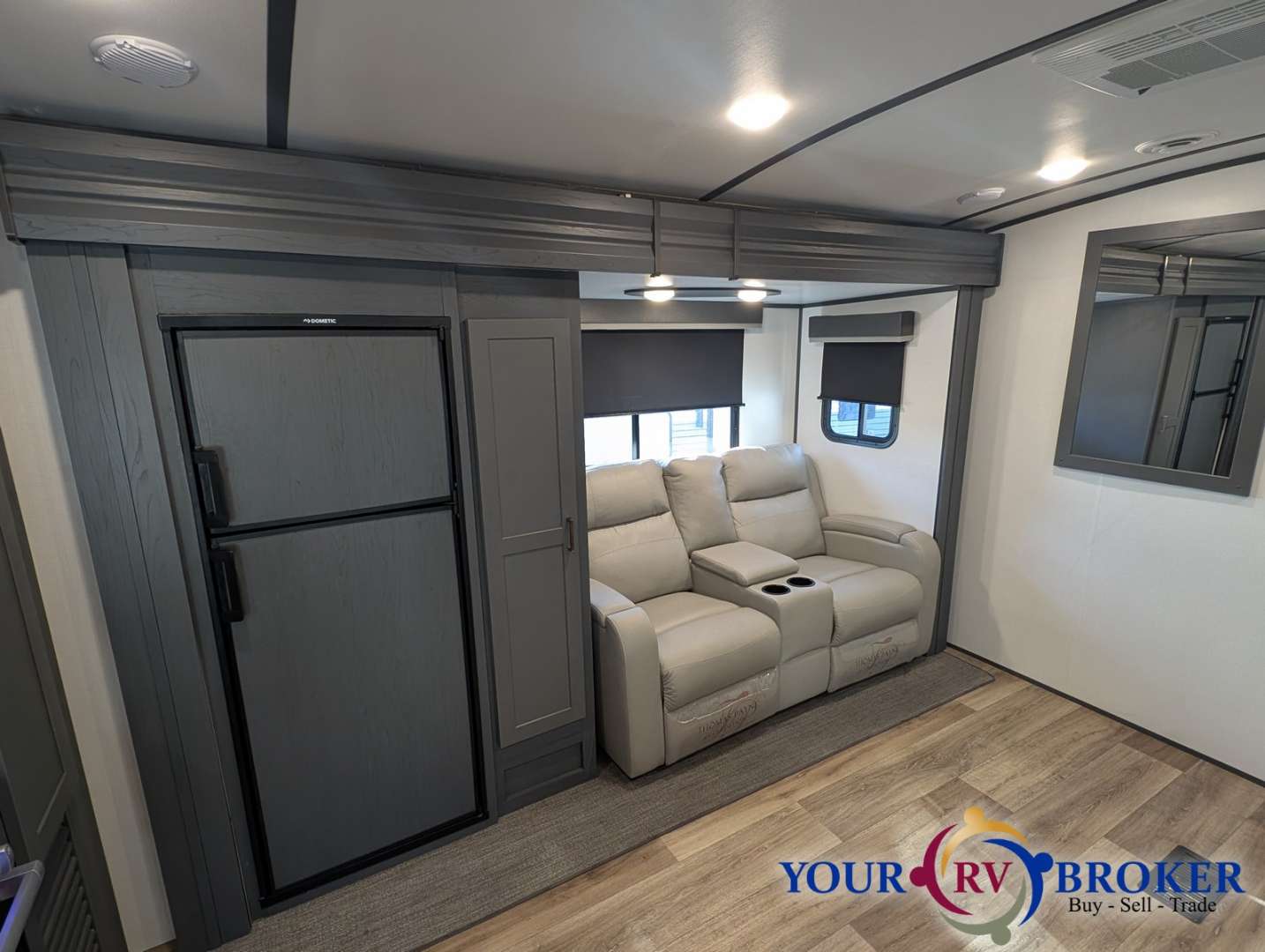 2022 Keystone Premier 25RKPR, $ 29,900