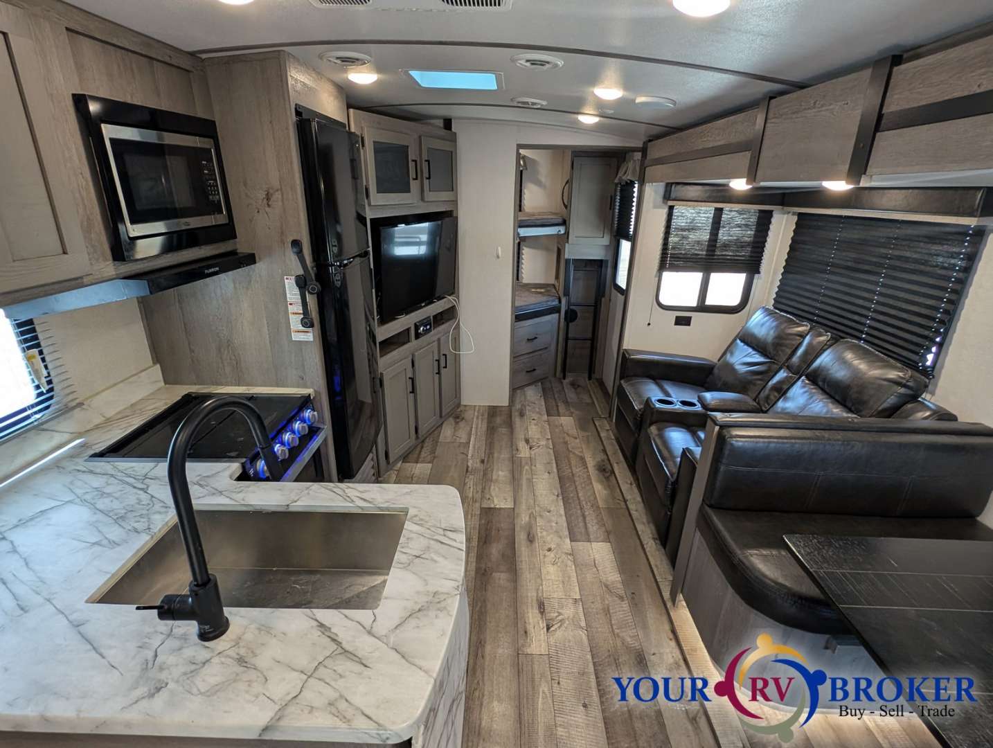 2021 Keystone Outback Ultra-Lite 291UBH, $ 29,900