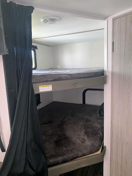 2021 Keystone Passport SL Series (East) 219BH, $ 18,999