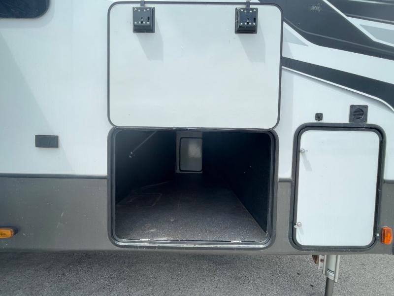 2021 Keystone Avalanche 378BH, $ 0