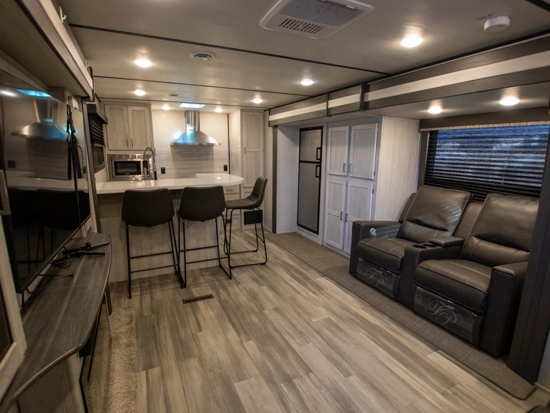 2021 Keystone Sprinter Limited (Travel Trailer) 32, $ 0