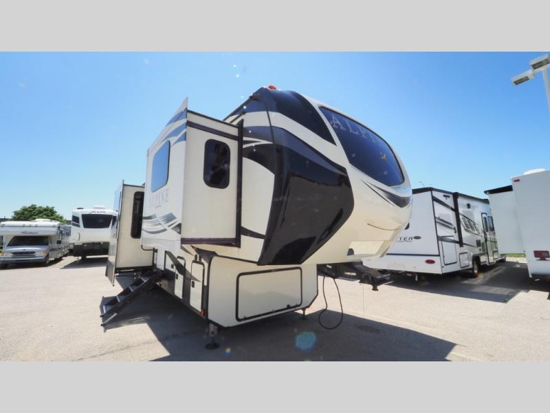 2020 Keystone Alpine 3711KP, $ 0