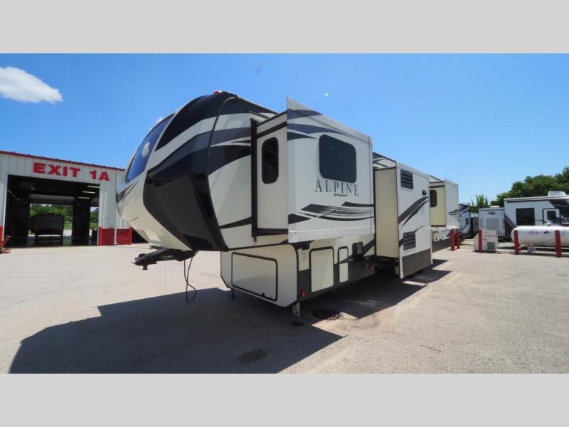2020 Keystone Alpine 3711KP, $ 0