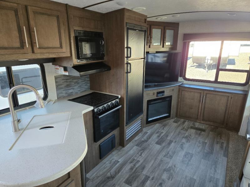 2020 Keystone Cougar Half-Ton (East) 22RBS, $ 33,990