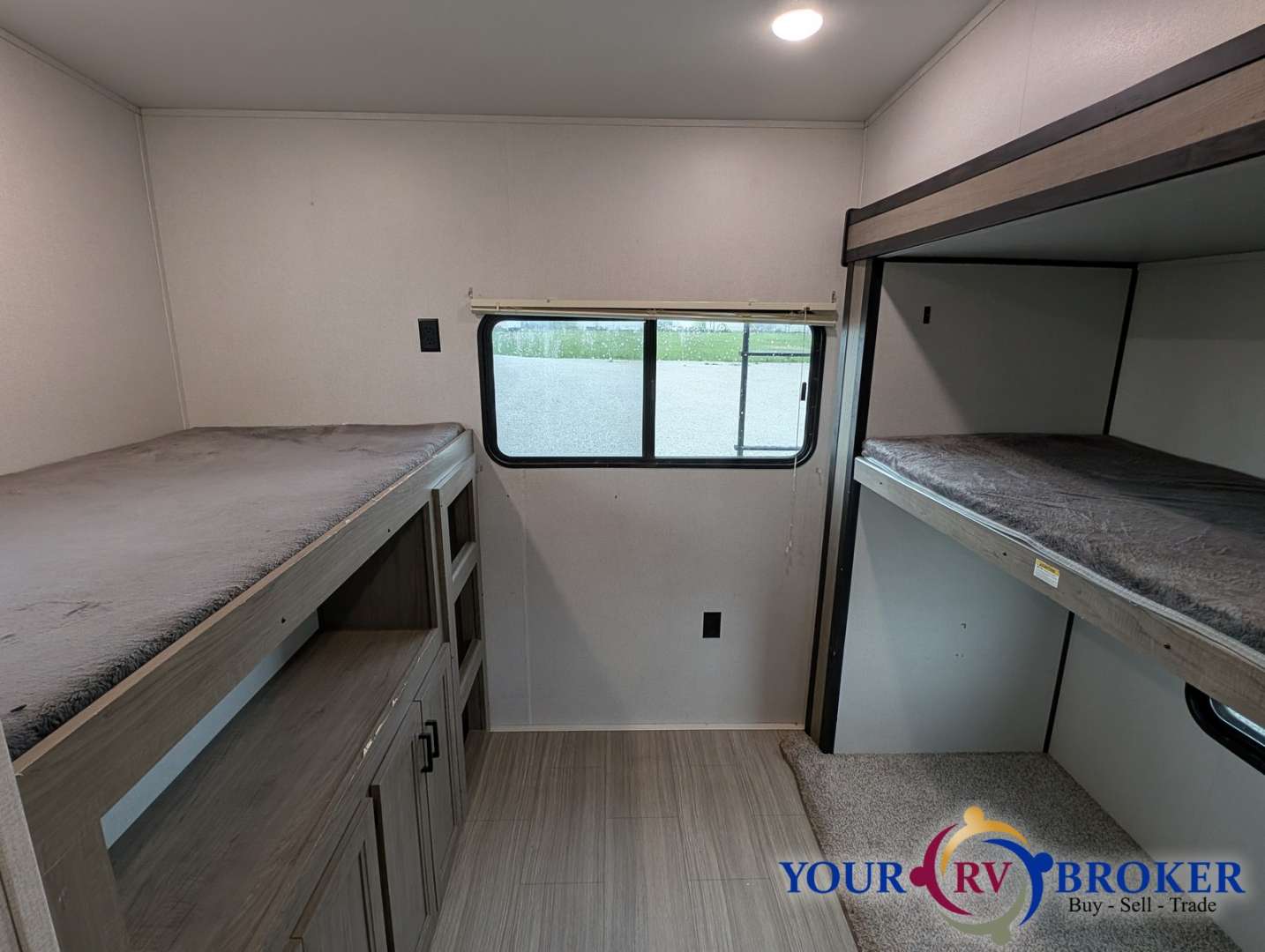 2020 Keystone Hideout (All Regions) 308BHDS, $ 32,900