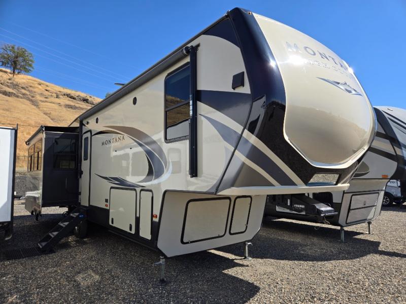 2019 Keystone Montana High Country 330RL, $ 49,990