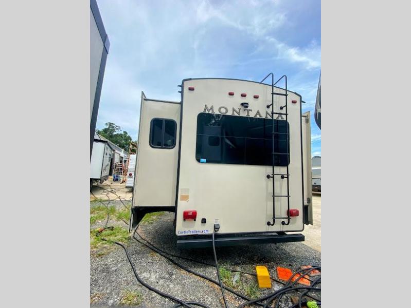 2017 Keystone Montana 3820FK, $ 36,999