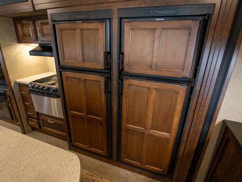 2017 Keystone Outback Diamond Super-Lite 328RL, $ 0