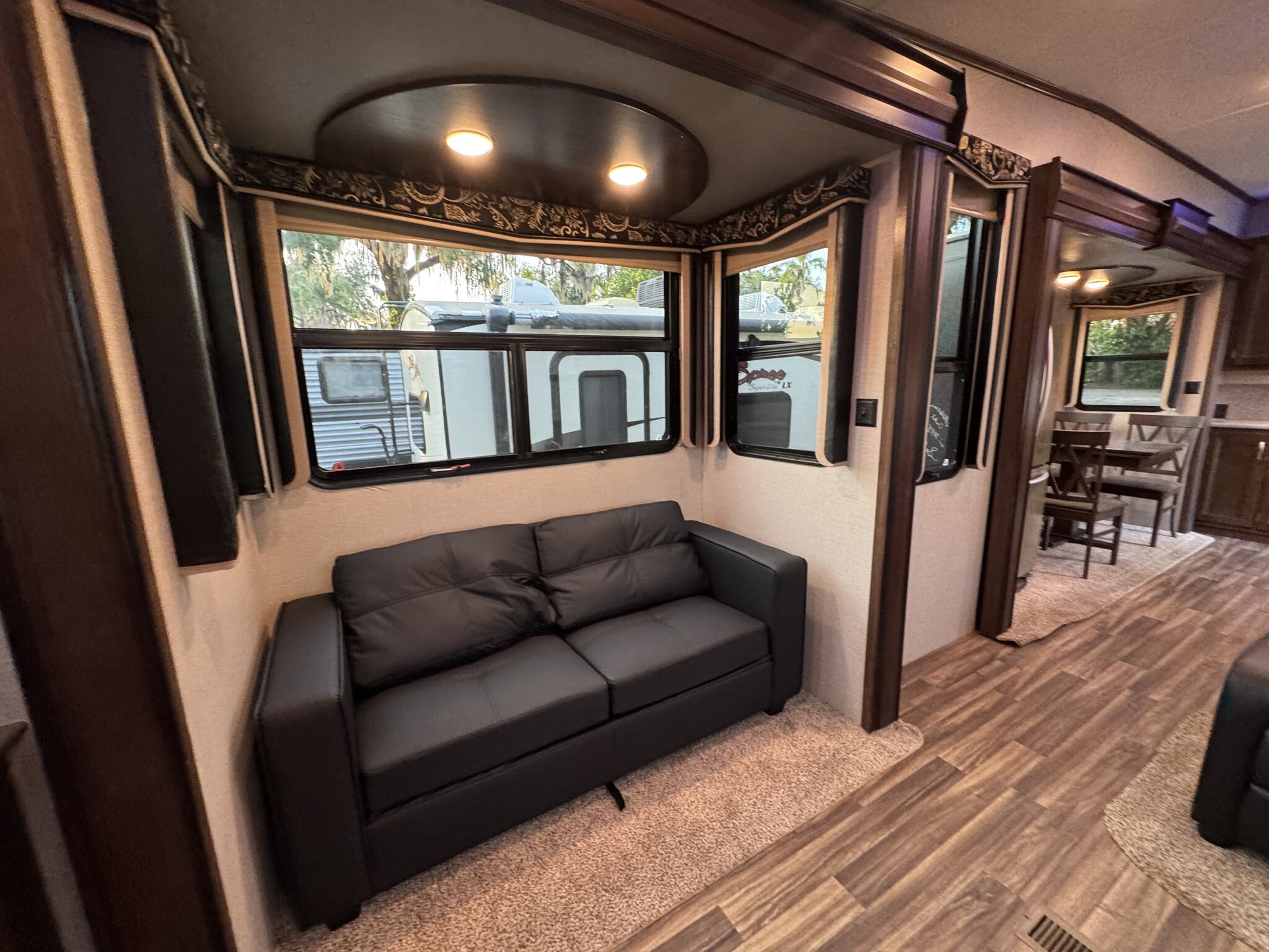 2017 Keystone Montana High Country 379RD, $ 36,000