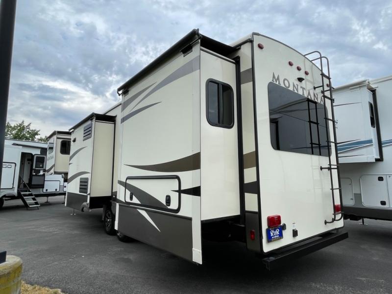 2017 Keystone Montana 3730FL, $ 64,990