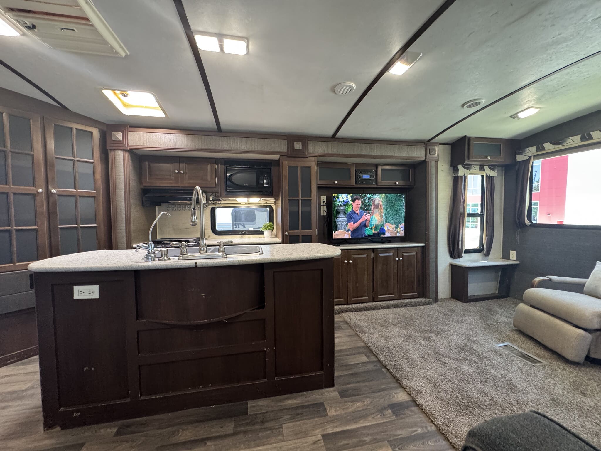 2015 Keystone Bullet Premier Ultra Light 30RIPR, $ 18,999