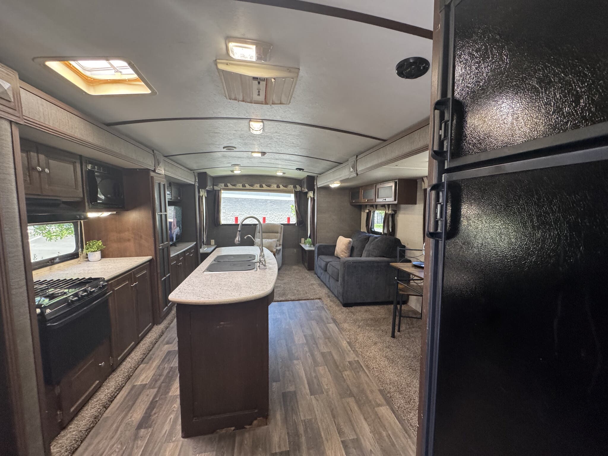 2015 Keystone Bullet Premier Ultra Light 30RIPR, $ 18,999