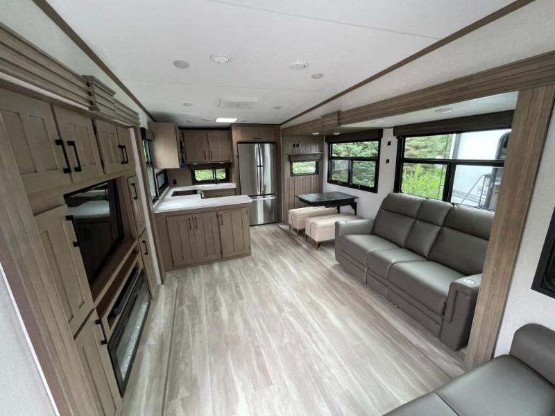 2024 KZ Durango Half-Ton D256RKT, $ 69,990