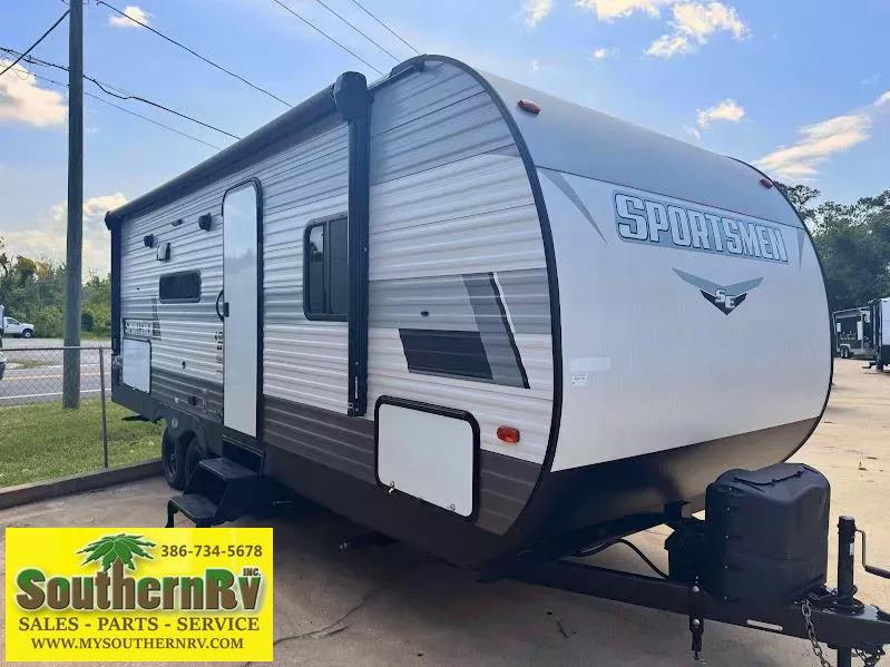 2022 KZ Sportsmen SE 231BHKSE, $ 18,999